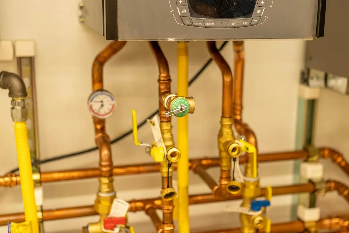 Licensed technician providing Pipe Repair for a homeowner in Fair Lakes